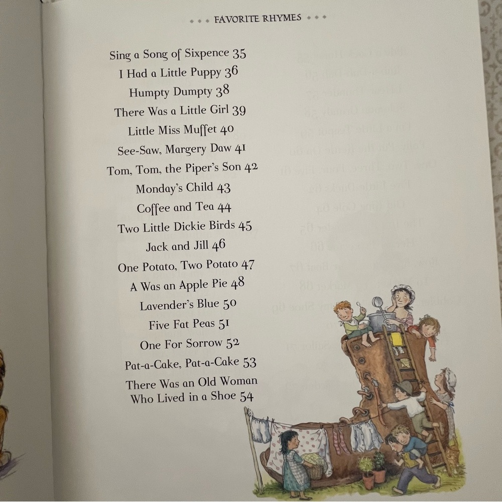 Mother Goose Treasury: A Beautiful Collection of Favorite Nursery Rhymes - Picture 6 of 12